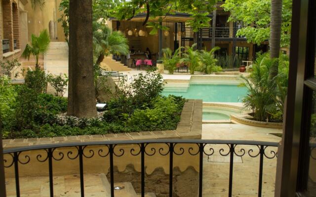 Casa de Adobe Gallery & Luxury Boutique