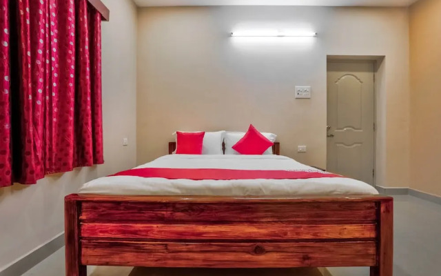 Sri Abirami Inn by OYO Rooms