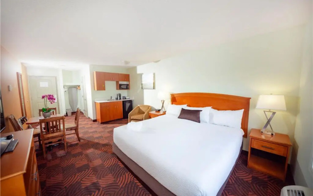 Service Plus Inns and Suites Calgary
