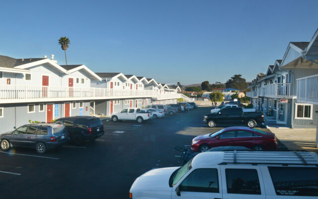 Harbor House Inn Morro Bay