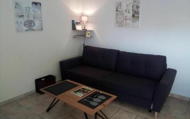 Gîte Saint-Aubin-la-Plaine, 3 pièces, 4 personnes - FR-1-426-224