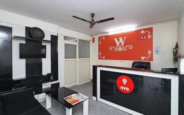 OYO 8971 Woodstay Inn Sector 45