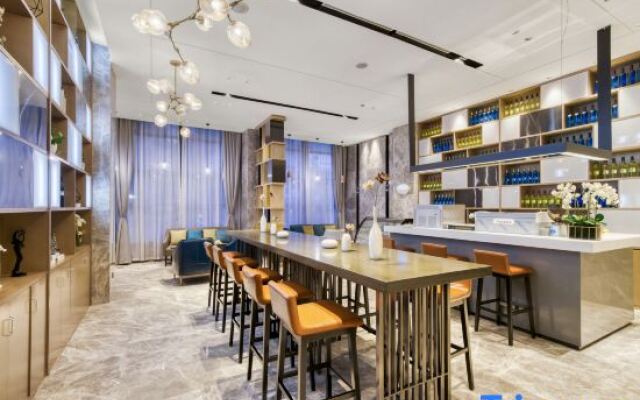 Echarm Hotel Jingjiang Zhongzhou Road