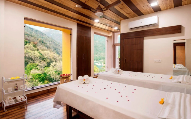X Hotel by bloom - Rishikesh