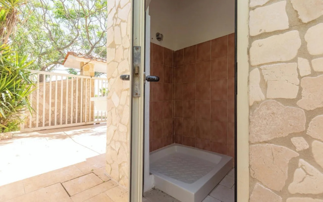 4033 Villetta Stefy by Barbarhouse