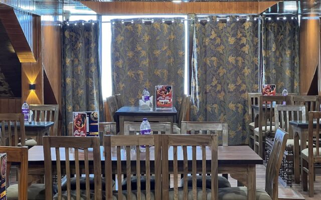 Pine View Resort - Gulmarg