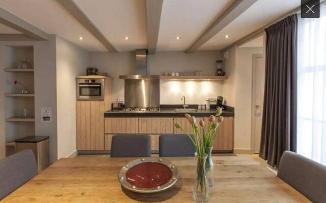 Haarlemmerstraat Apartments