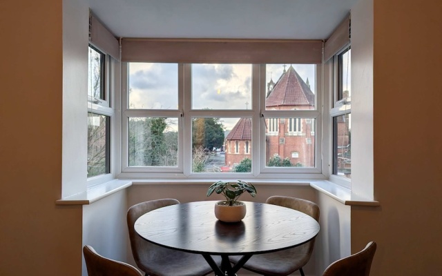 Charming and Modern 1-bedroom Flat