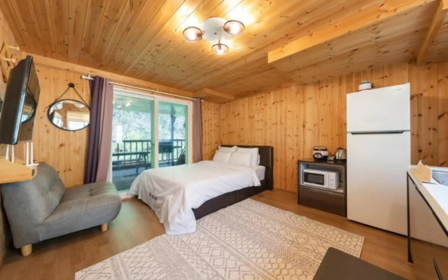 Gapyeong Hidden Valley Pension