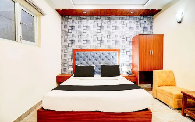 Cozy Stays Near Vishwanath Temple