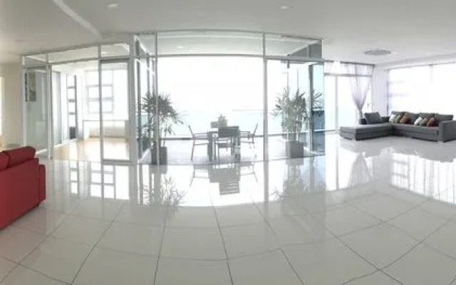 Brand New By The Beach - Tanjung Bungah