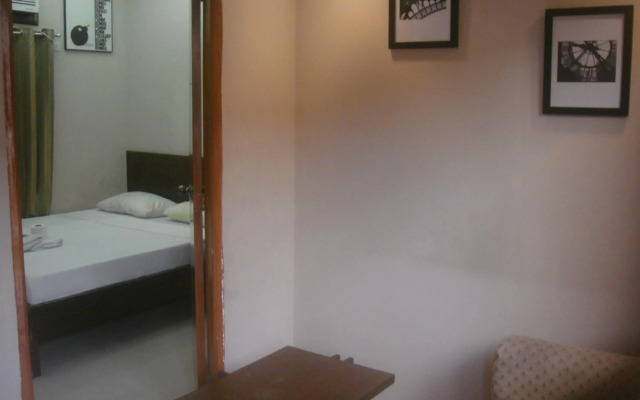 Hidden Pearl Hotel - Janus Luxury Suites