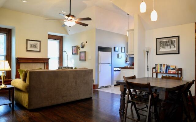 Brava House Bed and Breakfast