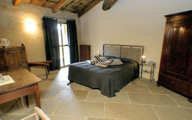 Le Case Della Saracca