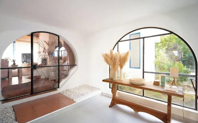 Family Paradise: Exquisite Retreat For Holidays