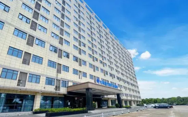 Wuhan Jointown White Swan Eco Hotel