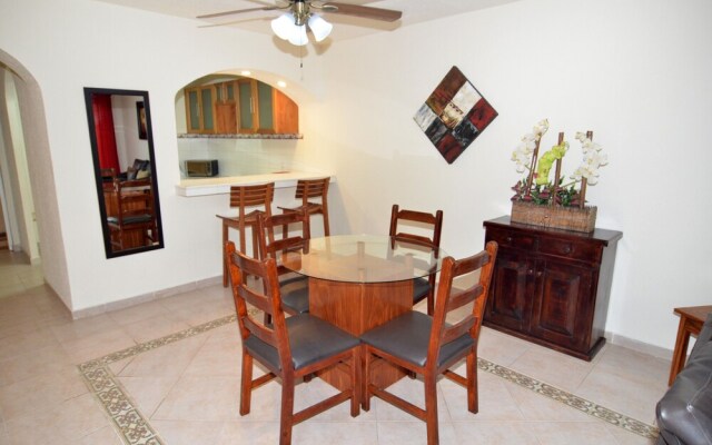 Apartment 1BR w balcony Rinconada Del Sol
