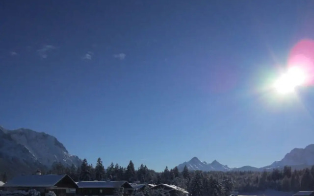 "karwendel" Modern Retreat