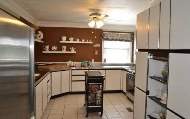 Carbonnel Bed & Breakfast