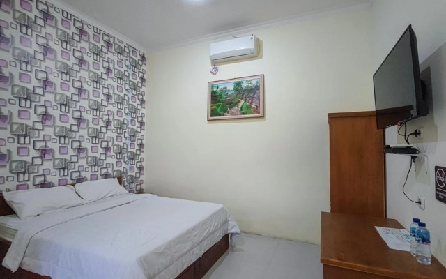 RedDoorz @ Tanakatto Homestay Waikabubak