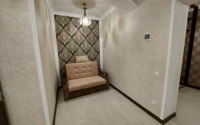 Апартаменты 5 звезд на улице Шамиля Джикаева 5А