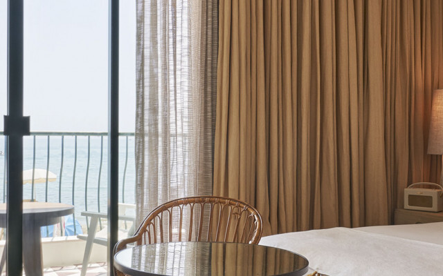 Little Beach House Barcelona