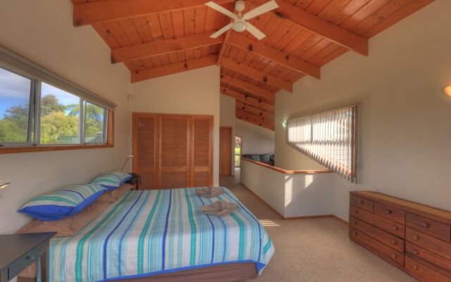 Ball Bay House - Norfolk Island Holiday Homes