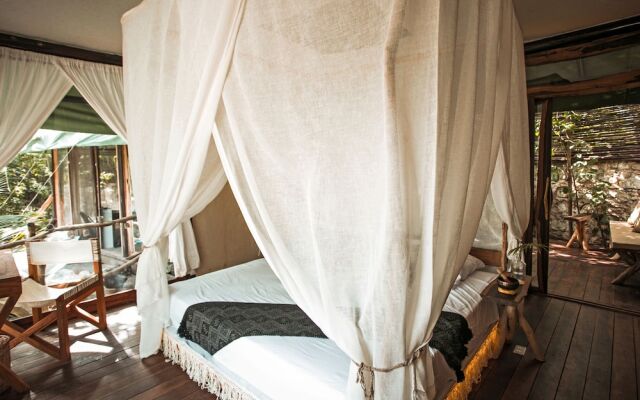 NUNUM-Luxury Tenting