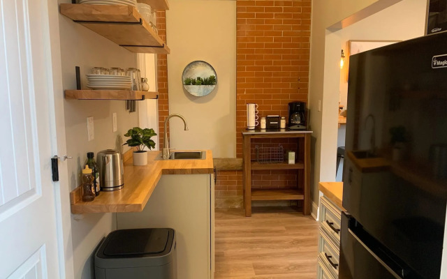 Gorgeous Guest Suite. Walk to Old Town & CSU!