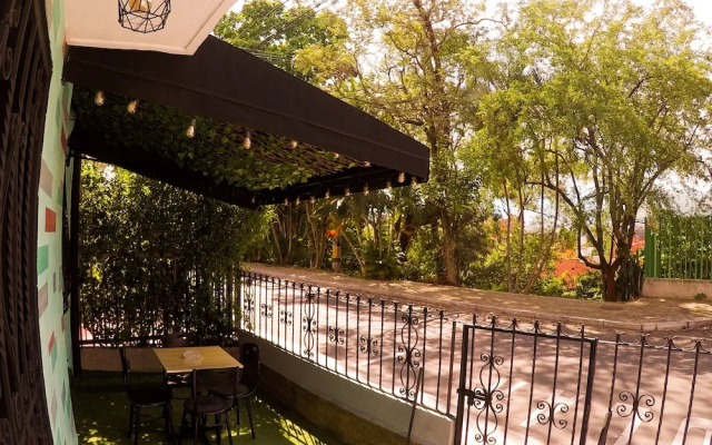 Pandora's House Coliving community, Strategic location, High Performance Wifi
