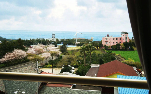 Hotel The Grang Jungmun