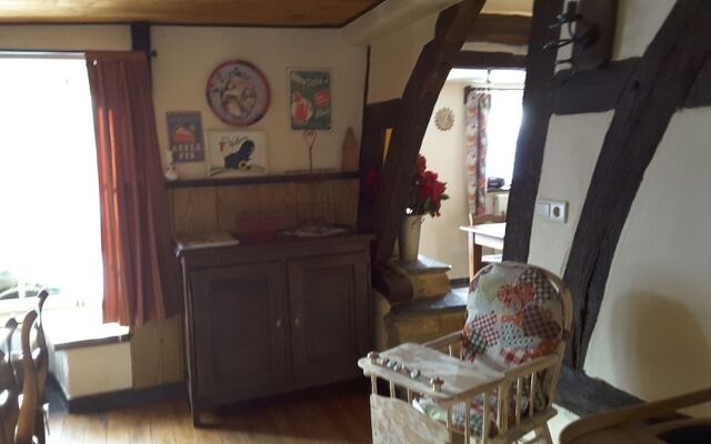 Rustically Decorated Farm With Many Facilities