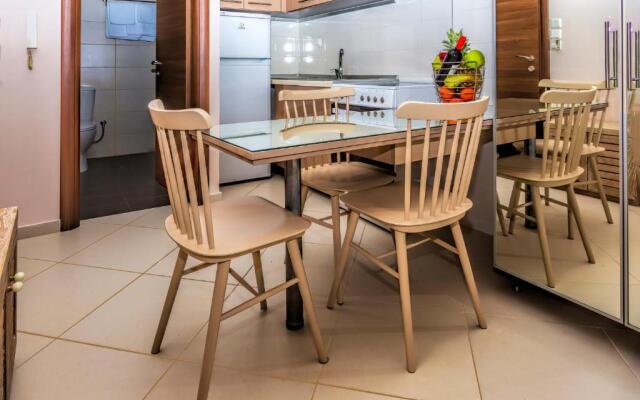 LE MONDE Apartments