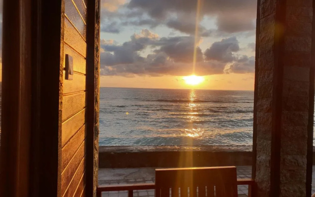 Juan Beach Bungalow