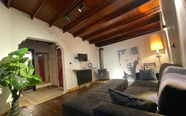Sapanca Tas Ev &  Bungalow