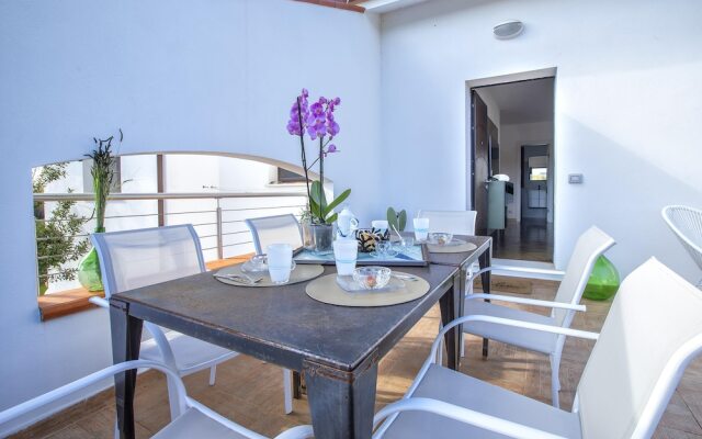 Sardinia Re - Fioretta Home Balcony Side
