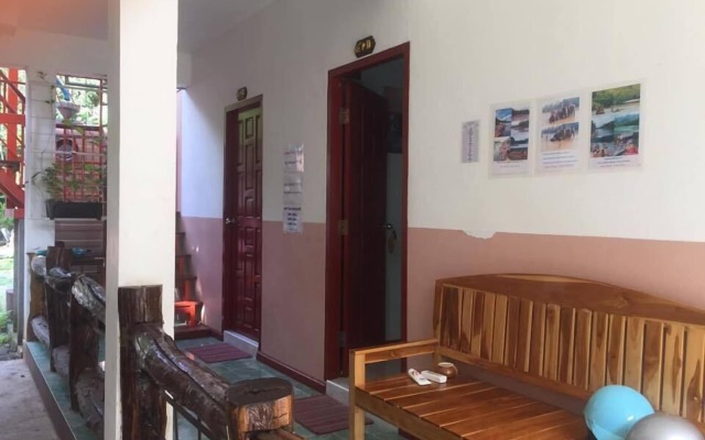 Yayei Homestay