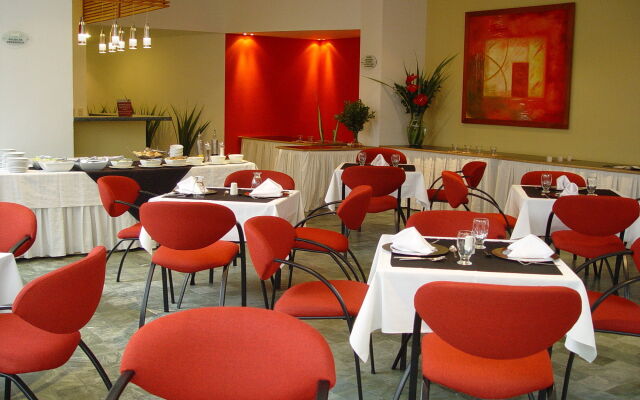Affinity Aparta Hotel