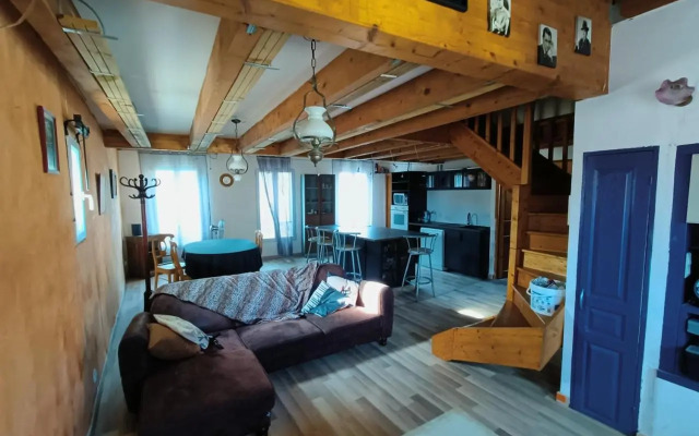 Duplex maison de village, plages, LESCLESDENICOLE