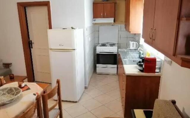 Samos House