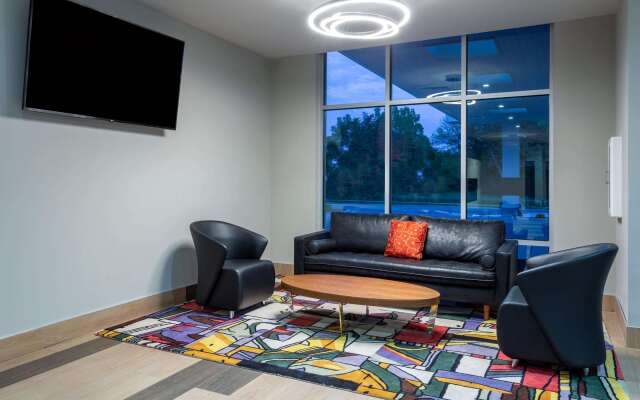 Baymont Inn & Suites by Wyndham Madison