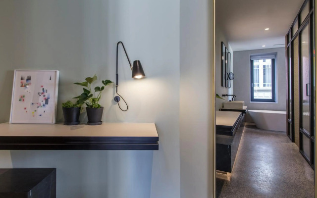 Perianth Hotel