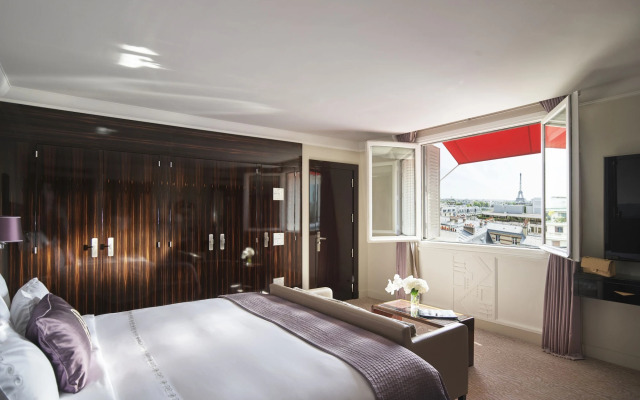 Hotel Plaza Athenee