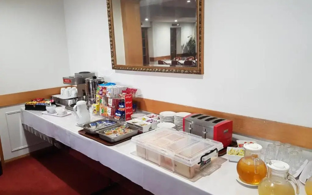 Quality Inn Centre Point