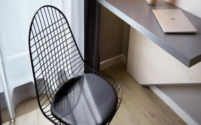 Holiday Inn - the niu, Hub Dusseldorf Messe by IHG