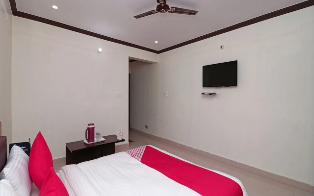 Green Roof Hotel And Resorts