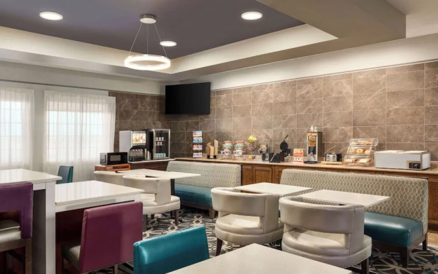 La Quinta Inn & Suites By Wyndham Dumas