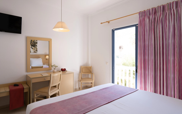 Sunshine Hotel