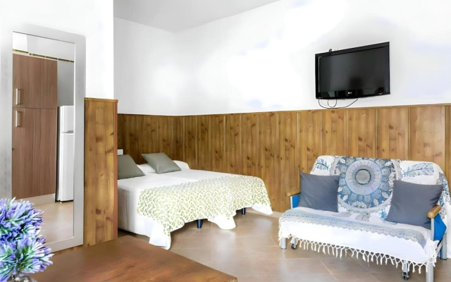 Peaceful Apartment Close to the Coast