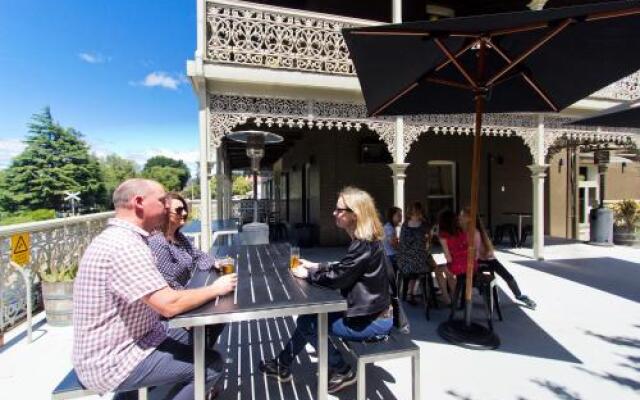 The WeareHouse in Deloraine